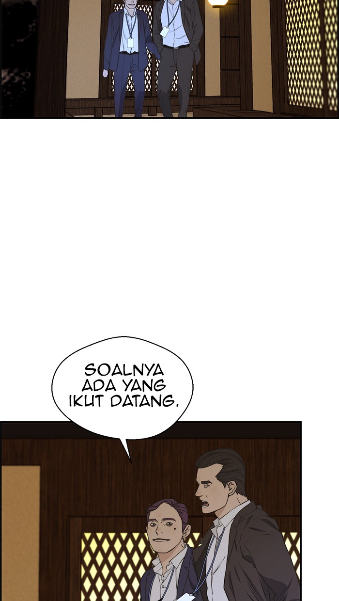 Halaman 81 dari A Man's Man Chapter 46