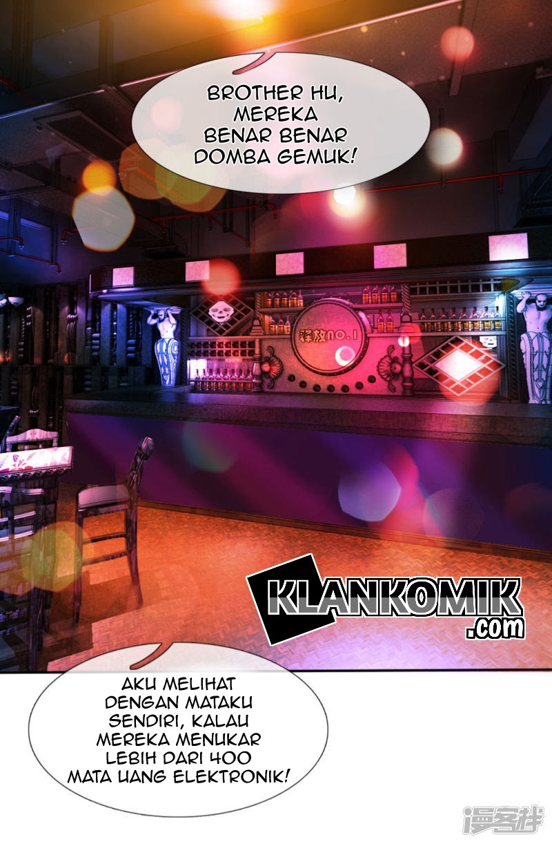 Halaman 3 dari Doomsday Girlfriend: My Backyard Leads to Doomsday Chapter 19